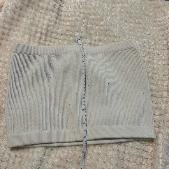 Cotton On Ribbed Crop Top - Picture 2 of 3